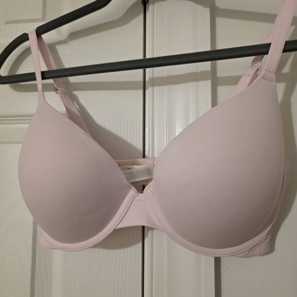 Women's Pink Underwire Bra